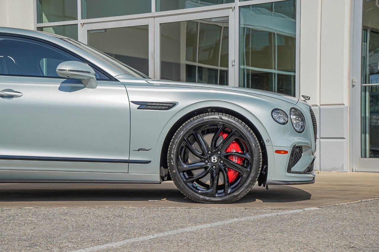 New 2026 Bentley Flying Spur Plug-In Hybrid AWD/4WD image 6