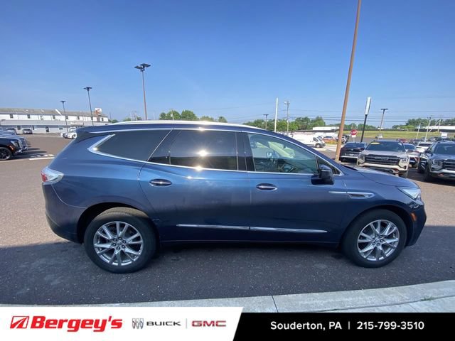 Used 2024 Buick Enclave Essence w/ Experience Buick Package AWD/4WD image 15