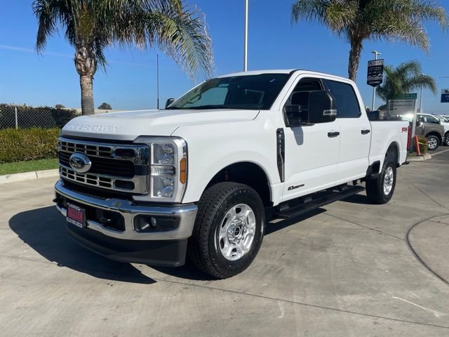 New 2026 Ford F250 XLT w/ FX4 Off-Road Package