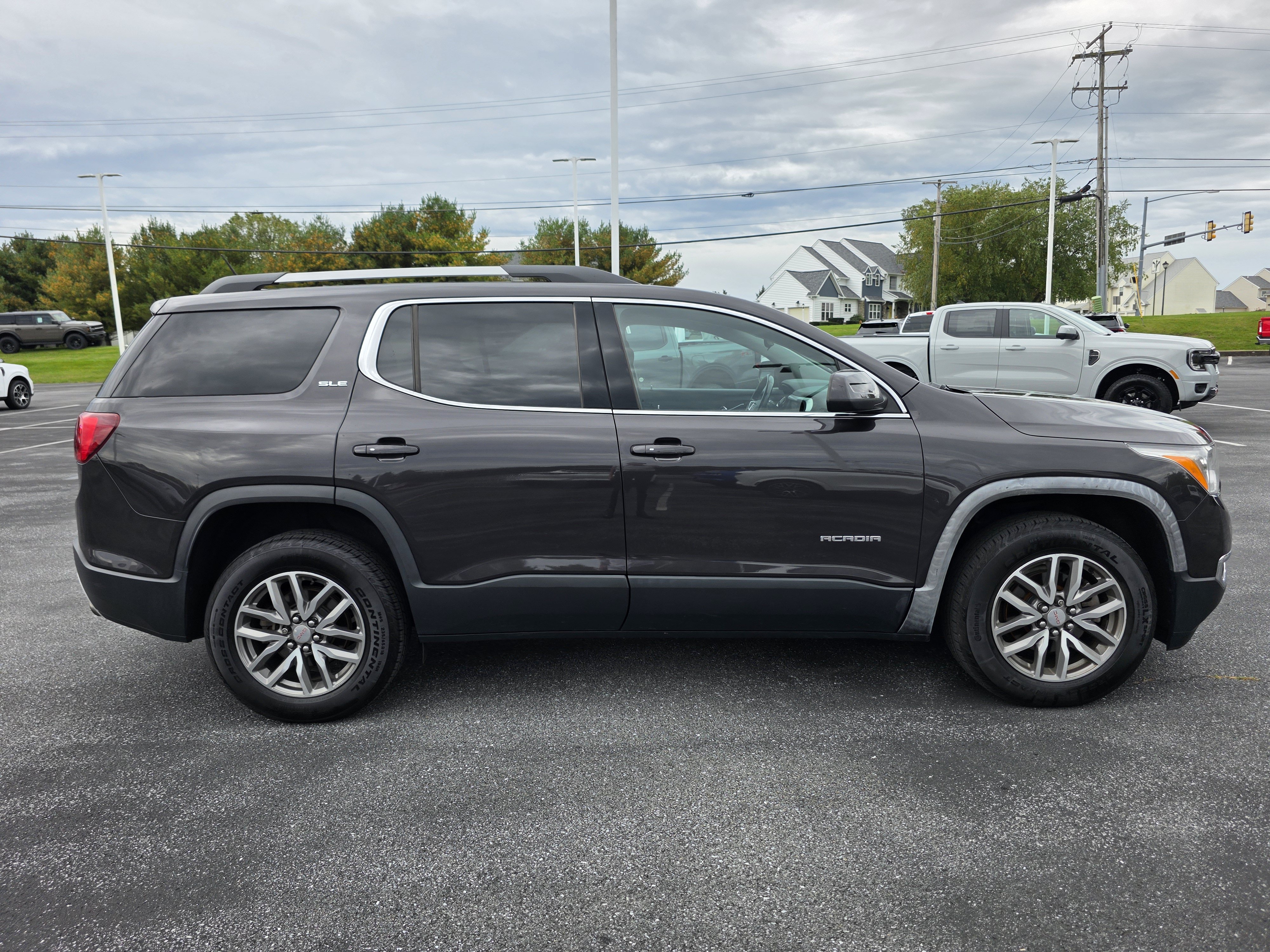 Used 2019 GMC Acadia SLE w/ Driver Alert Package I AWD/4WD image 6