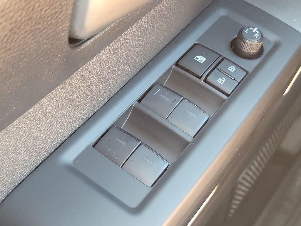 New 2026 Toyota Tundra SR5 image 32