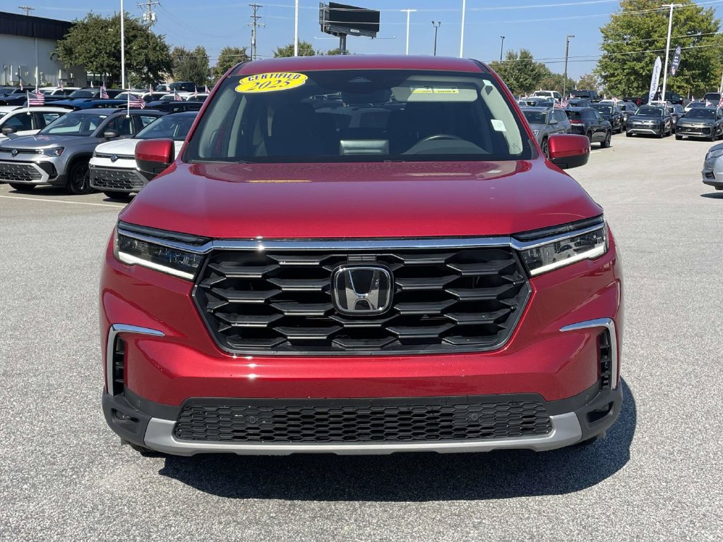 Used 2025 Honda Pilot EX-L image 3