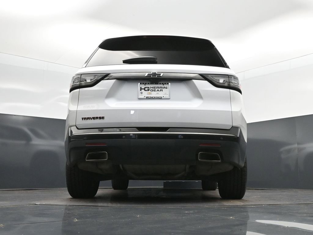 Used 2021 Chevrolet Traverse Premier w/ Redline Edition FWD image 37