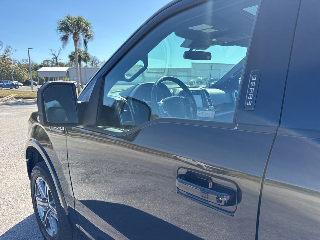 Certified 2020 Ford F150 Lariat w/ Equipment Group 502A Luxury image 16