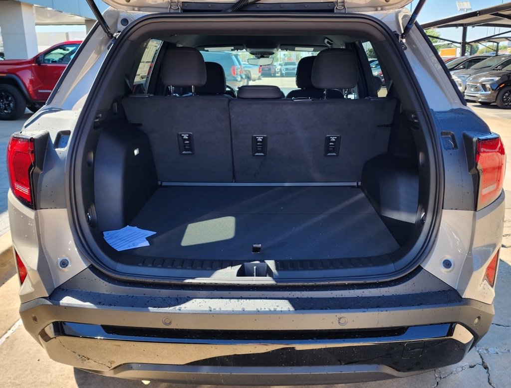 New 2026 GMC Terrain Elevation w/ Black Edition image 46