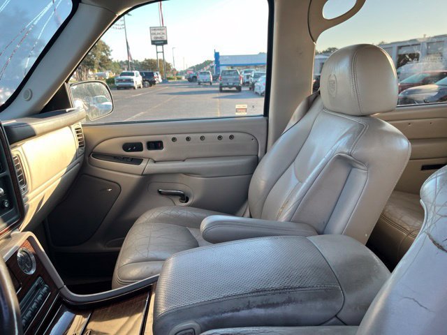 Used 2004 Cadillac Escalade EXT AWD/4WD image 9
