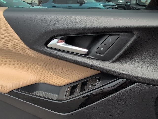 New 2026 Chevrolet Equinox ACTIV w/ Safety and Technology Package FWD image 16