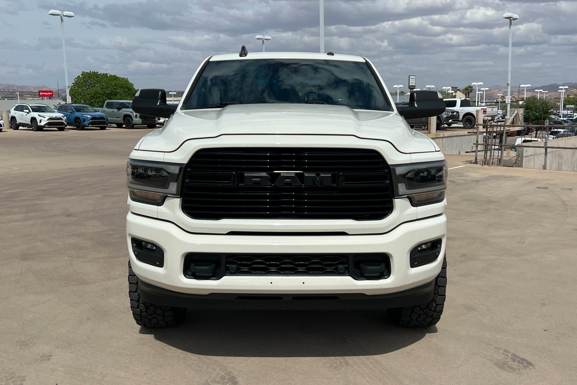 Used 2022 RAM 2500 Laramie AWD/4WD image 8