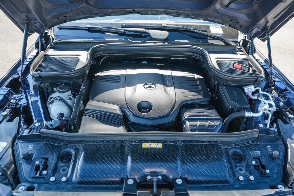 Certified 2025 Mercedes-Benz GLB 250 4MATIC image 18