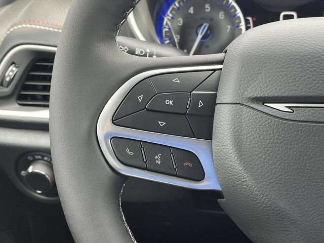 New 2027 Chrysler Pacifica Select FWD image 20