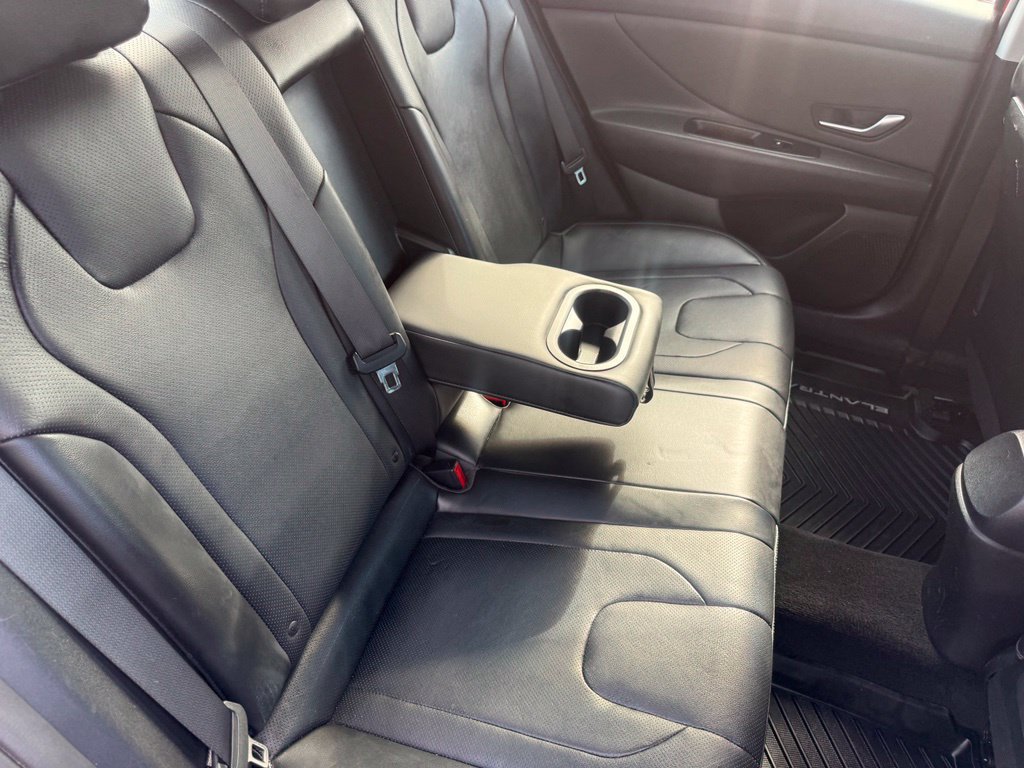 Used 2023 Hyundai Elantra Limited FWD image 44