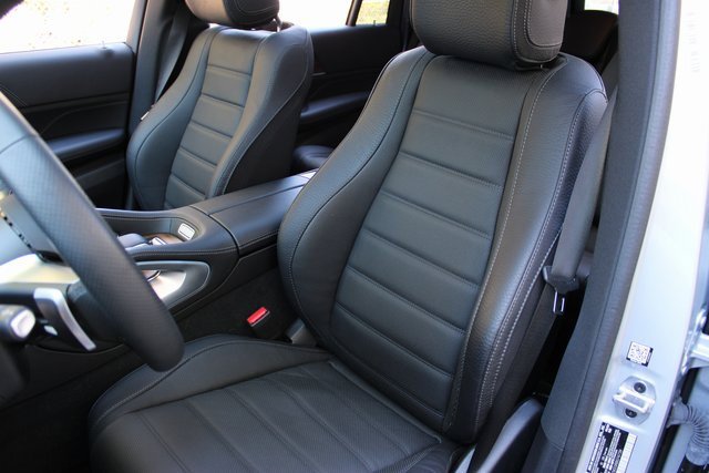 Used 2024 Mercedes-Benz GLS 450 4MATIC w/ AMG Line Exterior image 10