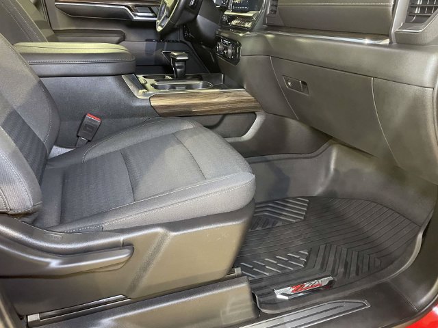 Used 2023 Chevrolet Silverado 1500 RST AWD/4WD image 22