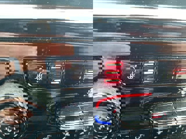 Used 2023 Jeep Grand Cherokee Limited w/ Black Appearance Package image 31