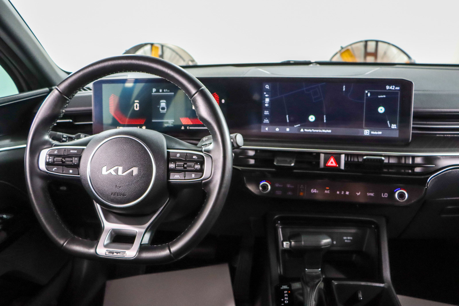 Used 2025 Kia K5 GT-Line image 17