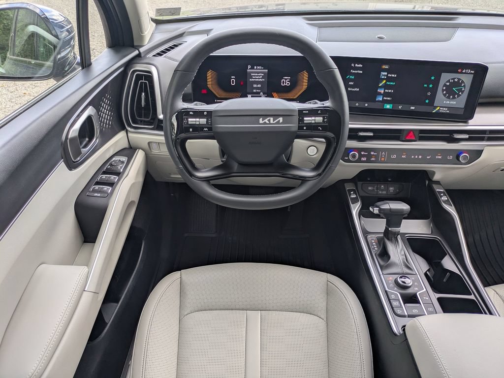 Used 2026 Kia Sorento S AWD/4WD image 16