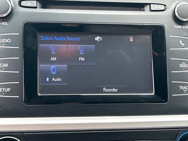 Used 2019 Toyota Highlander LE AWD/4WD image 50