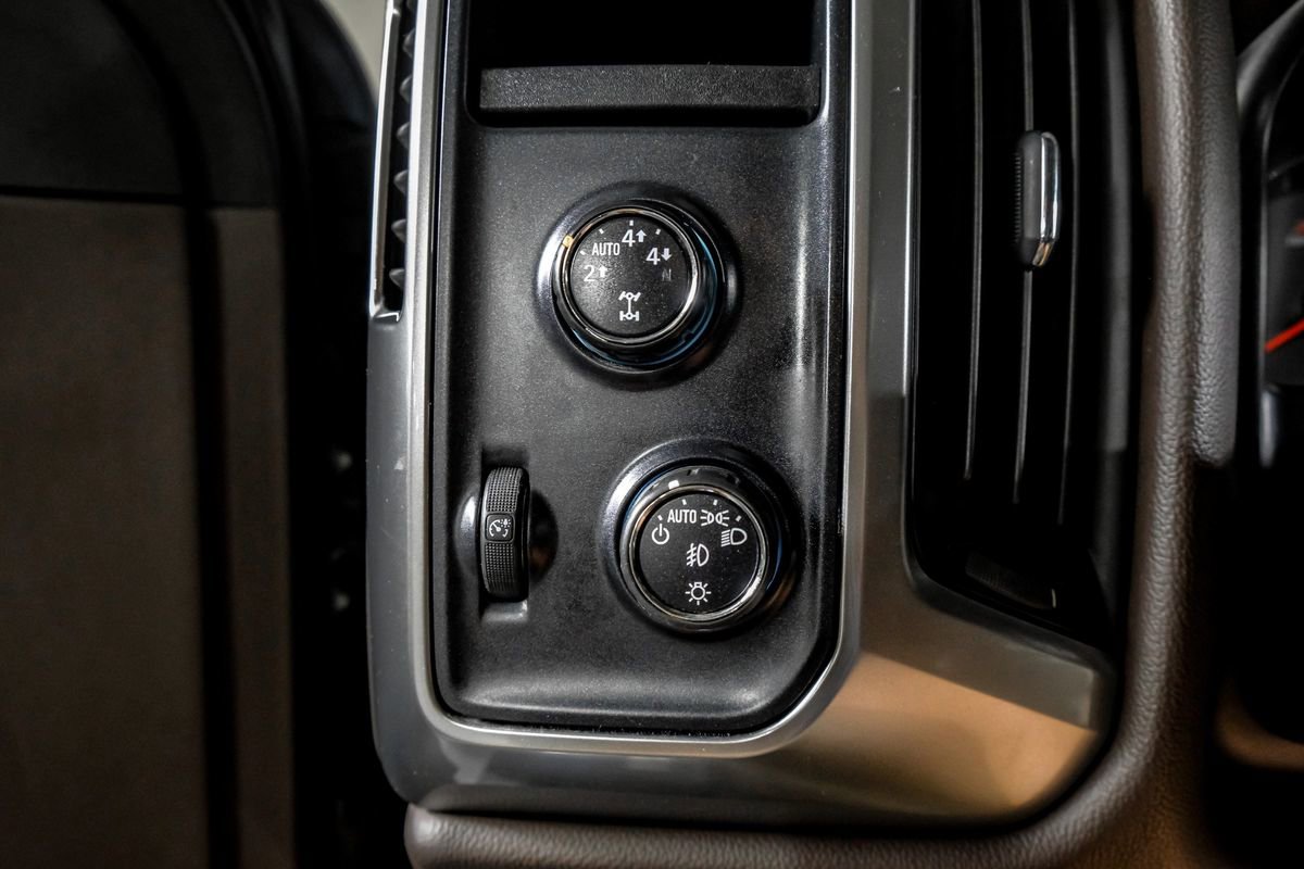 Used 2014 Chevrolet Silverado 1500 LT w/ LT Convenience Package image 24