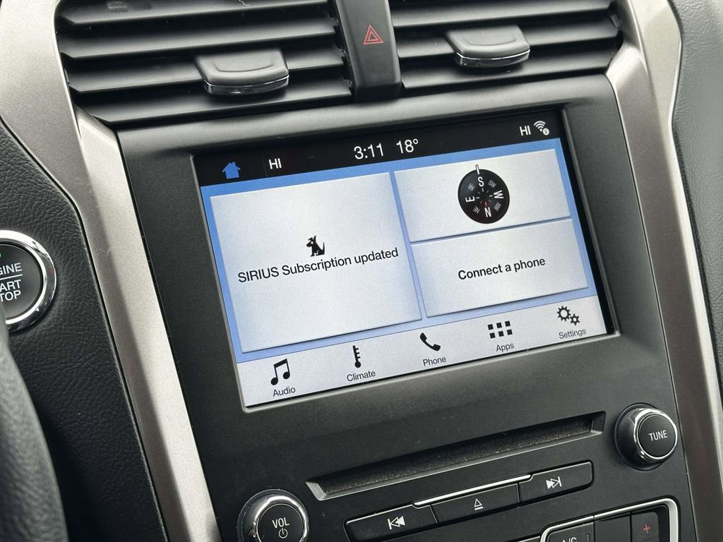 Used 2018 Ford Fusion SE image 26