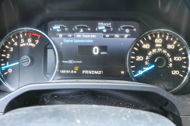 Used 2015 Ford F150 Lariat image 27