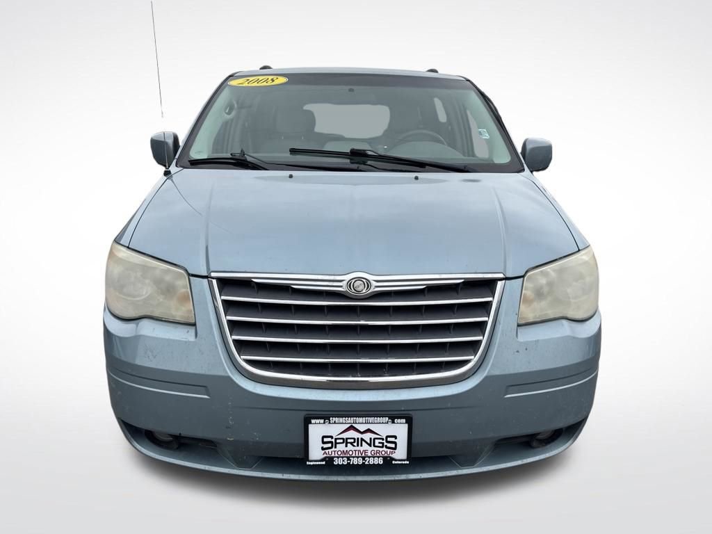 Used 2008 Chrysler Town & Country Touring image 8