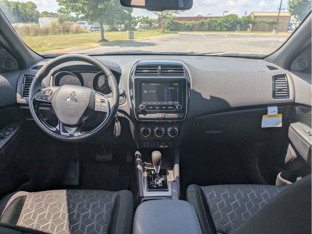 New 2025 Mitsubishi Outlander Sport AWD image 26