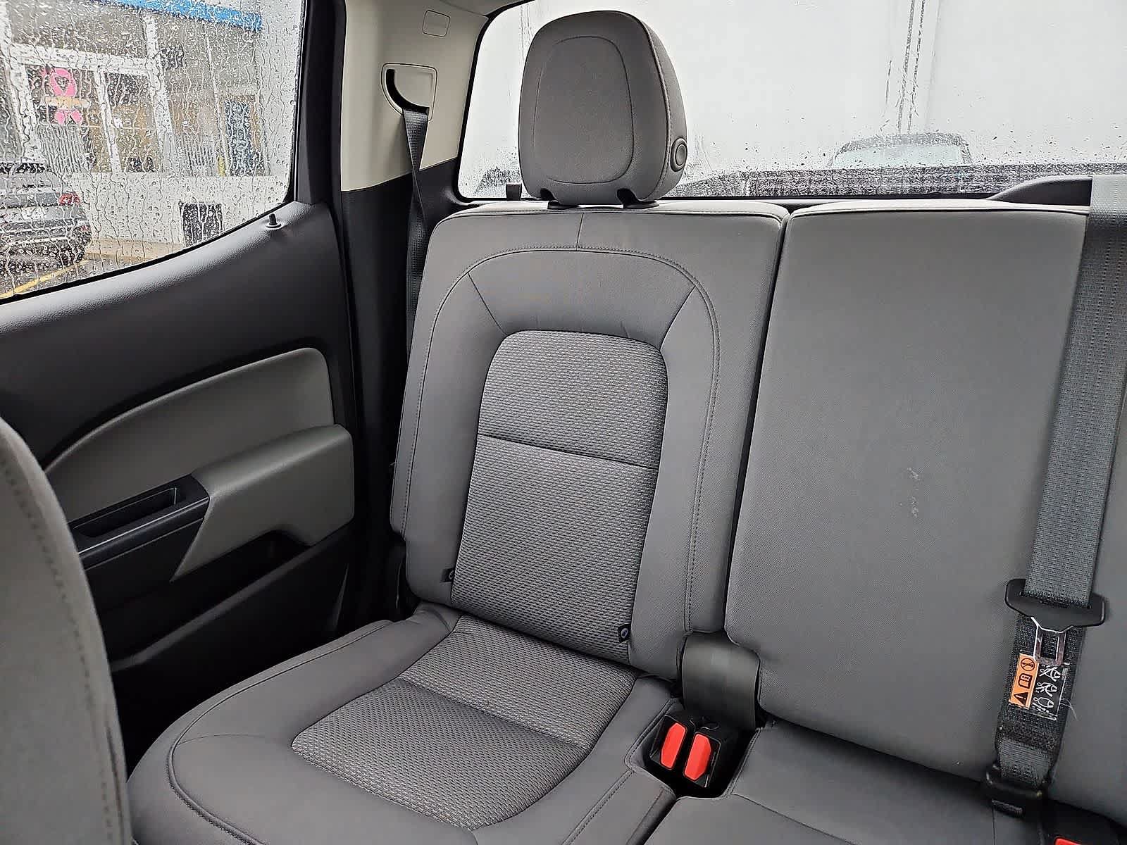 Used 2017 Chevrolet Colorado W/T w/ WT Convenience Package AWD/4WD image 13