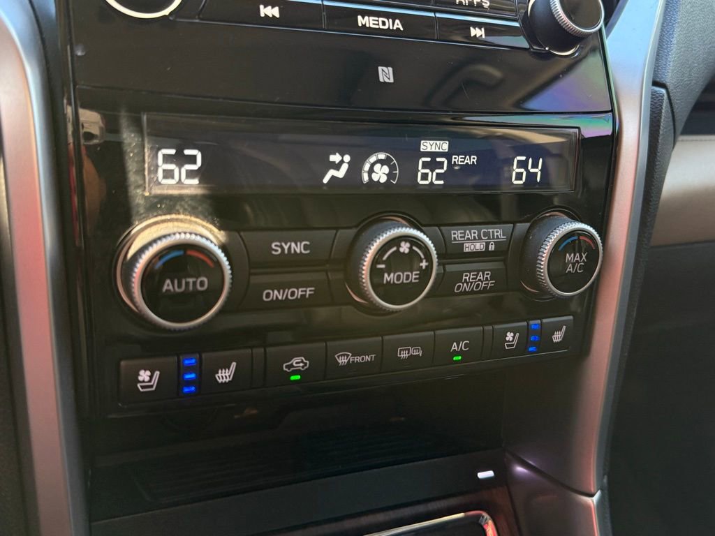 Used 2022 Subaru Ascent Touring w/ Popular Package #2A image 14