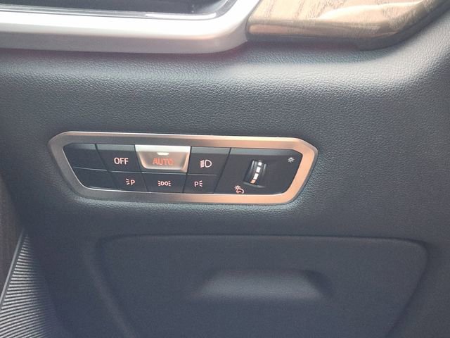 Used 2023 BMW X5 xDrive40i w/ M Sport Package AWD/4WD image 22