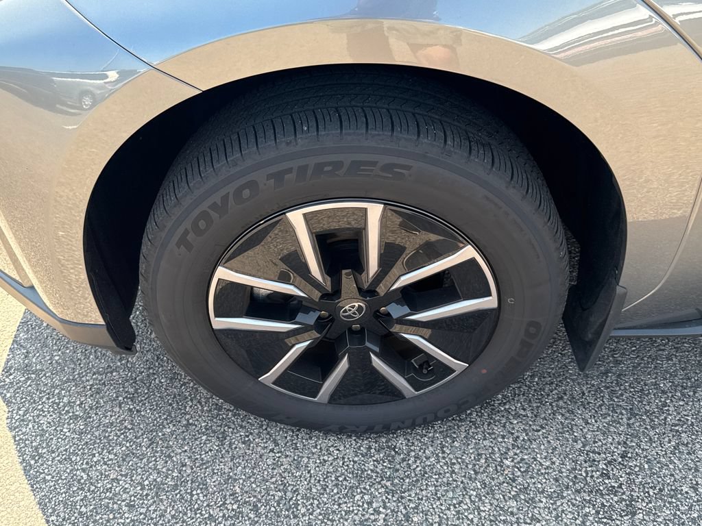 Used 2026 Toyota bZ AWD/4WD image 51