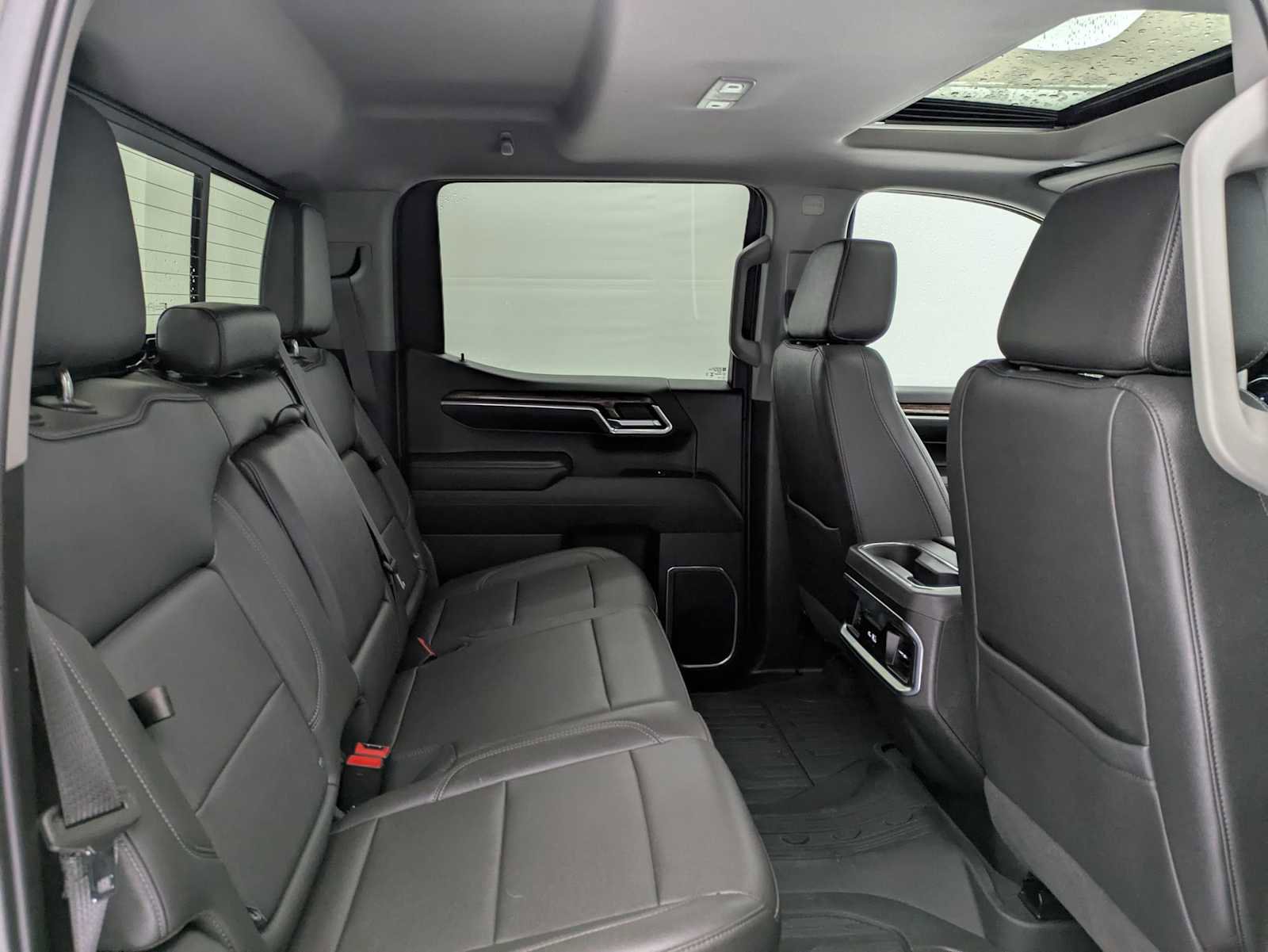 Used 2024 GMC Sierra 1500 Elevation w/ Elevation Premium Package AWD/4WD image 22