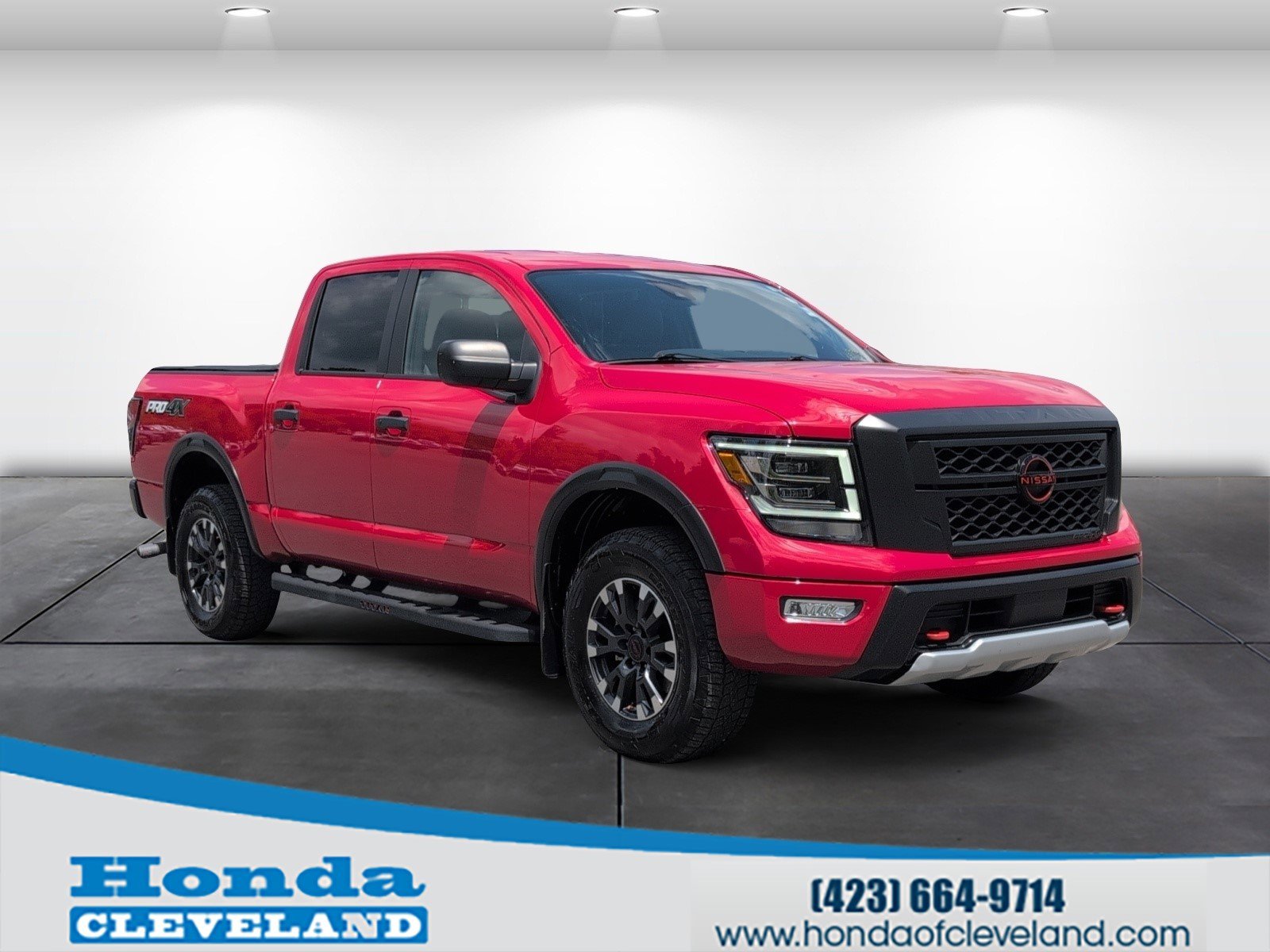 Used 2024 Nissan Titan PRO-4X w/ Off Road Protection Package AWD/4WD image 1