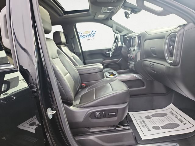 Used 2020 Chevrolet Silverado 2500 LTZ w/ LTZ Premium Package image 13