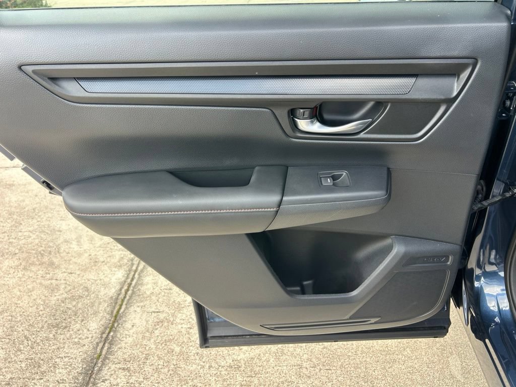 Used 2023 Honda CR-V Sport image 12