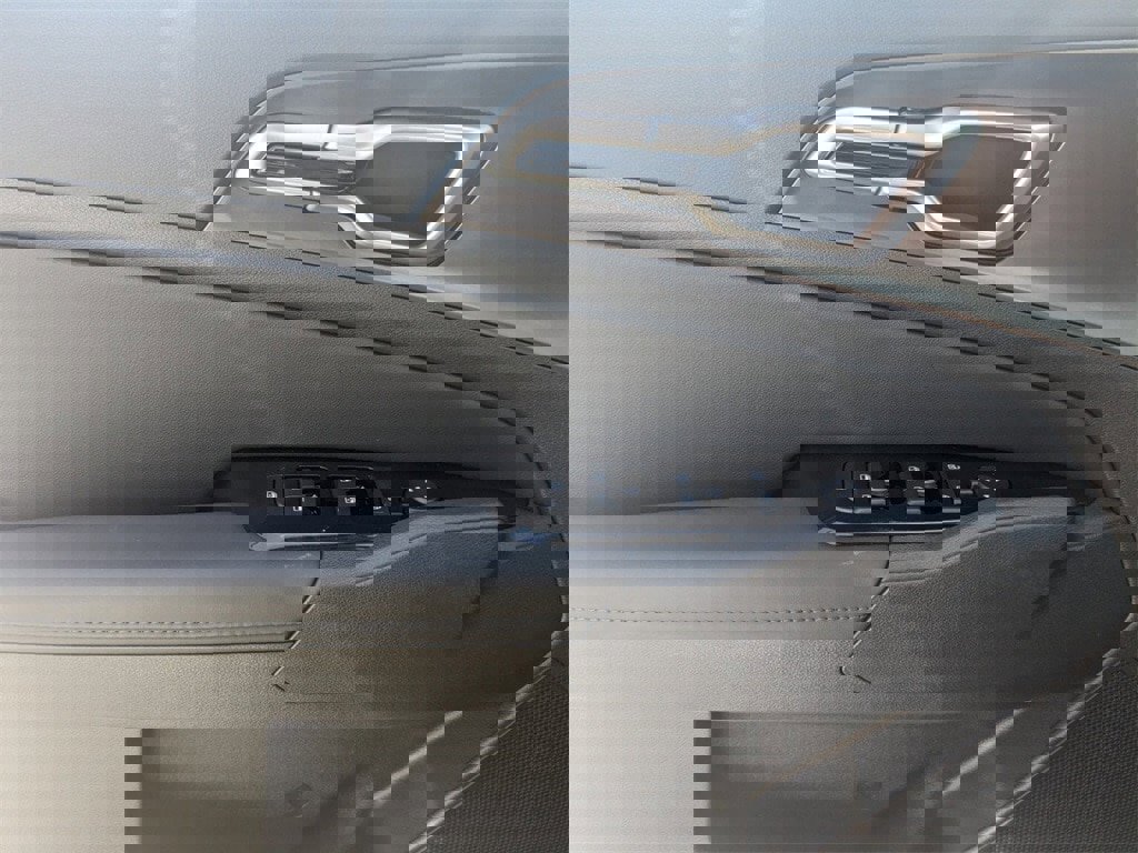 New 2024 Kia Sportage EX image 23