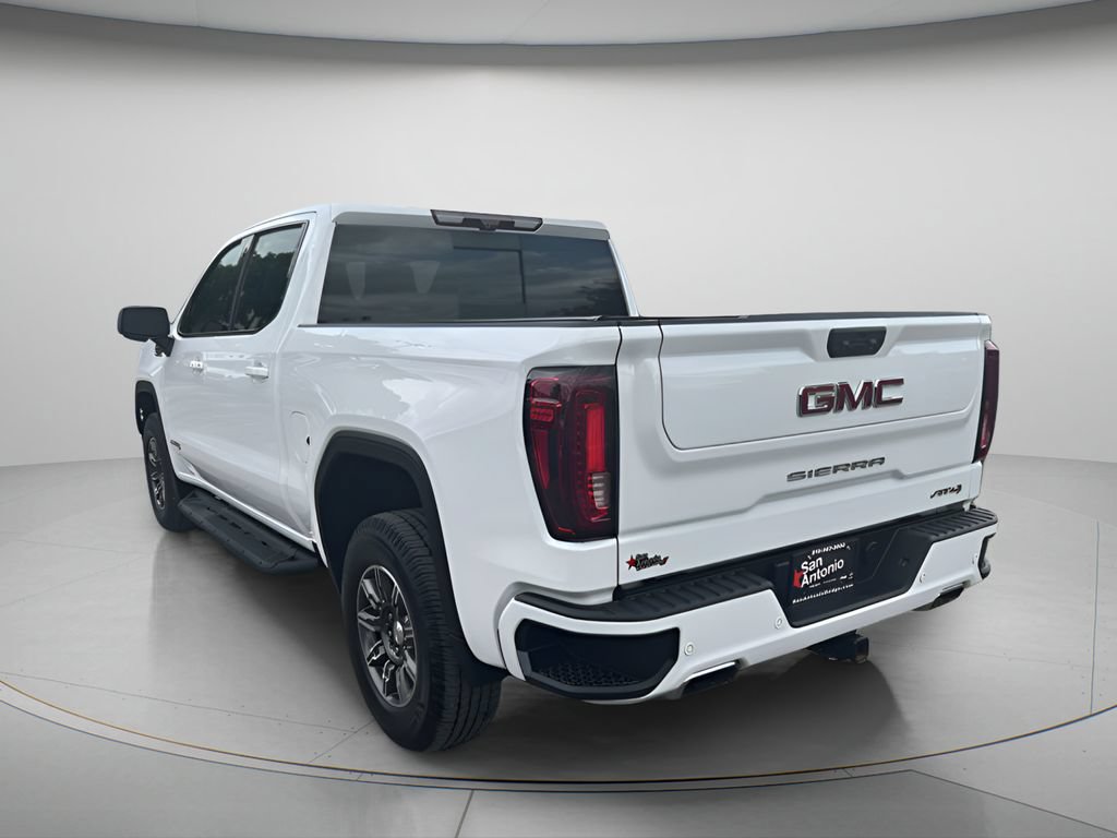 Used 2024 GMC Sierra 1500 AT4 w/ Technology Package AWD/4WD image 11