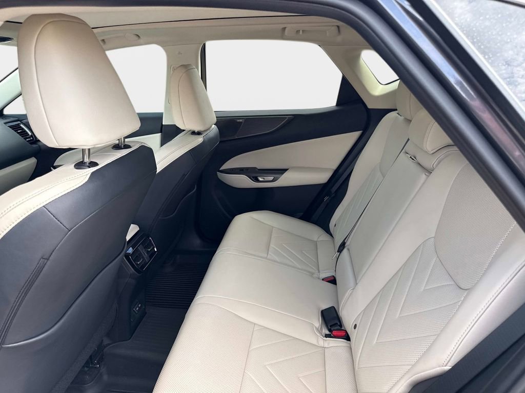 Used 2025 Lexus NX 350h AWD w/ Accessory Package (2T) image 13
