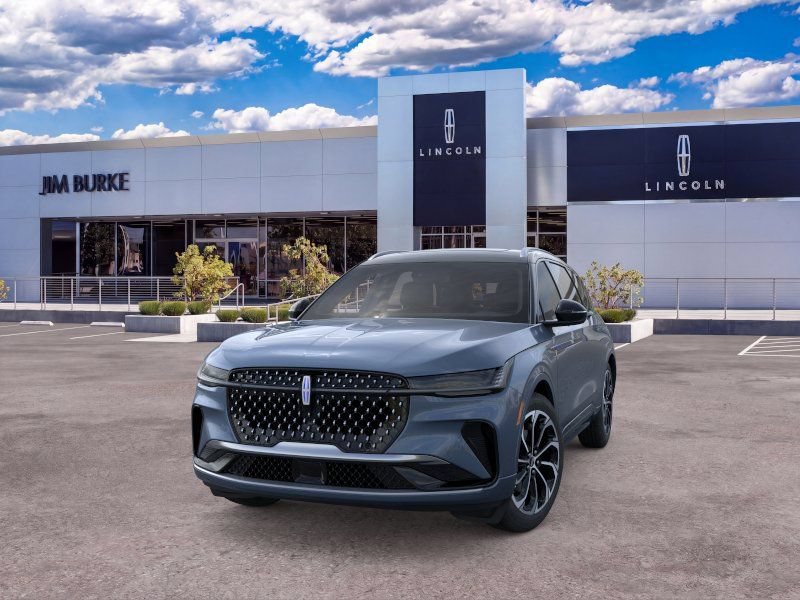New 2026 Lincoln Nautilus Reserve AWD/4WD image 2