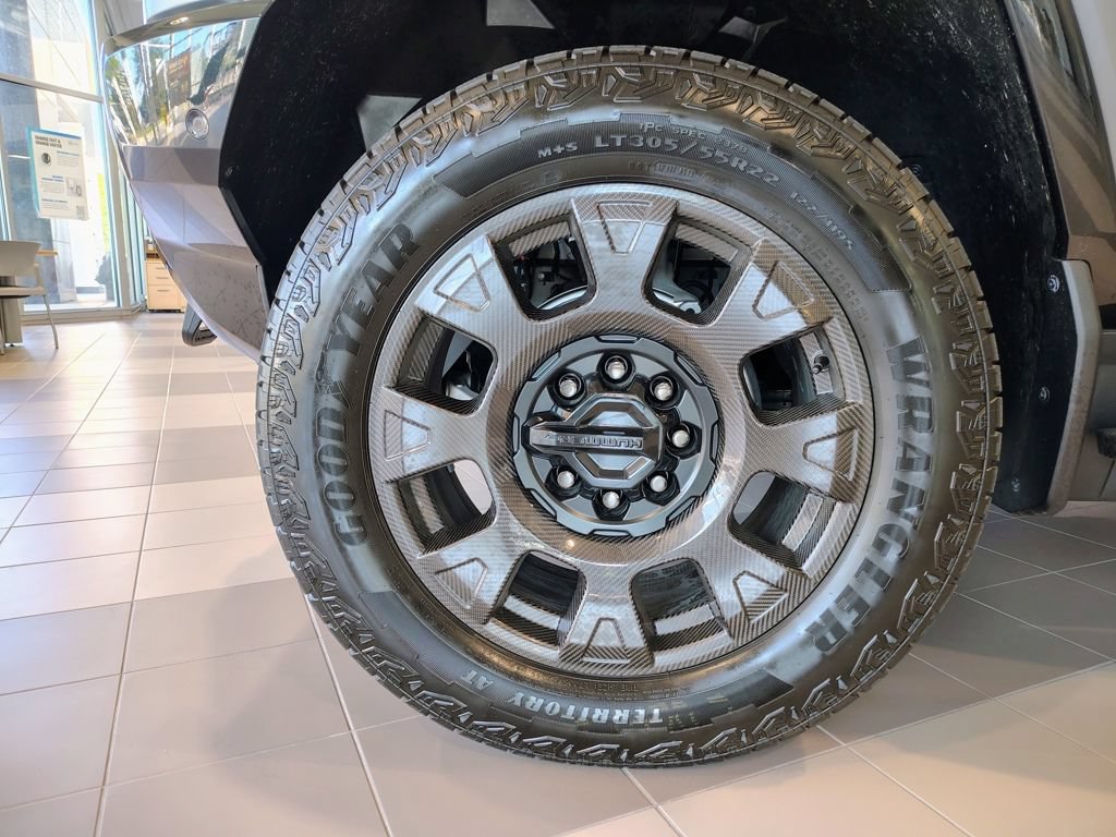 New 2026 GMC Hummer EV 3X w/ Carbon Fiber Edition Package AWD/4WD image 13