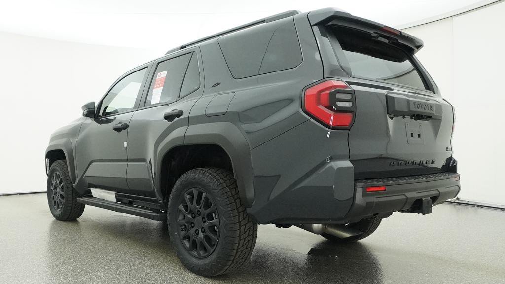 New 2026 Toyota 4Runner SR5 AWD/4WD image 24