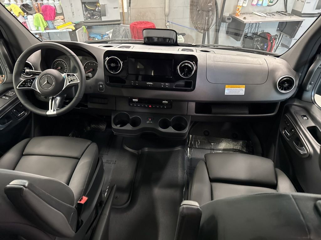 New 2026 Mercedes-Benz Sprinter 2500 image 15