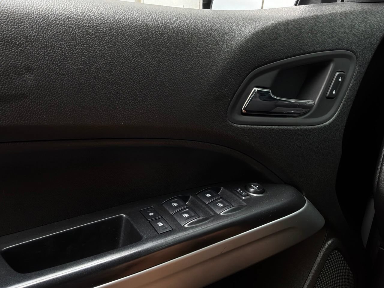 Used 2016 Chevrolet Colorado LT RWD image 18