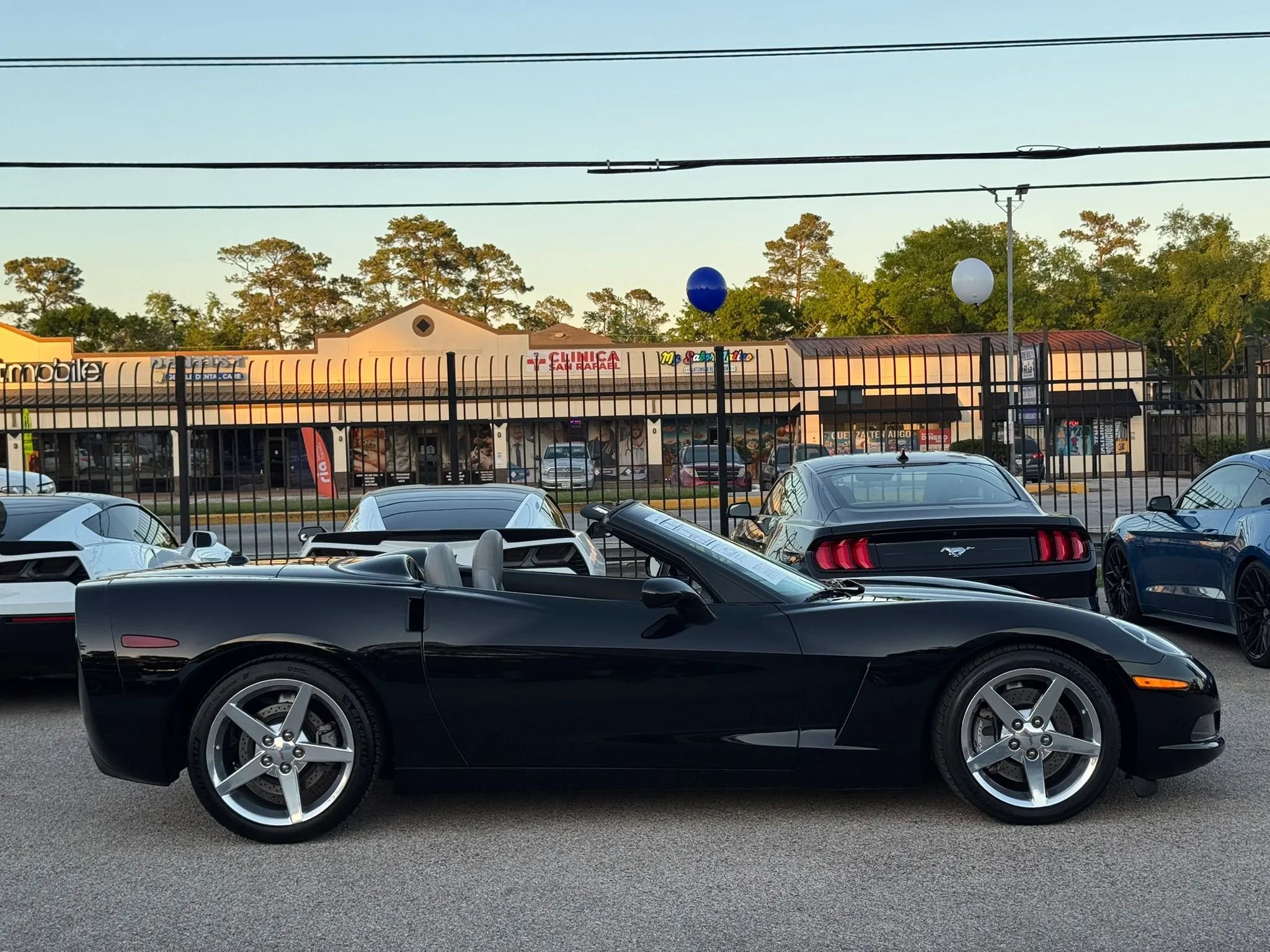Used 2005 Chevrolet Corvette Convertible 2D w/ Preferred Equipment Group RWD image 11