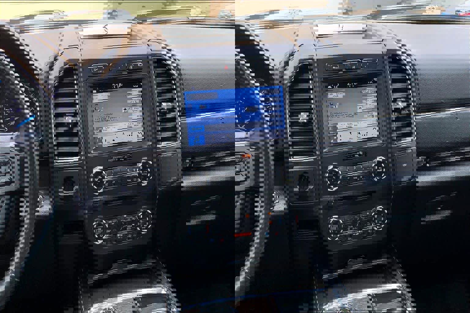 Used 2018 Ford Expedition Max Limited w/ Equipment Group 302A AWD/4WD image 7