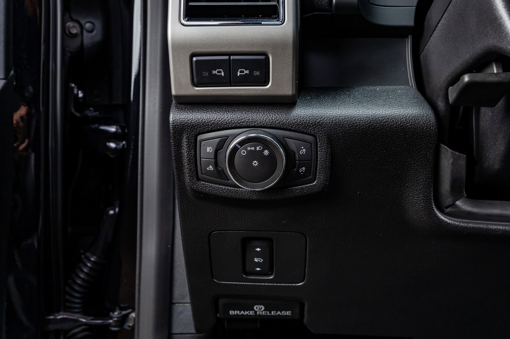 Used 2021 Ford F250 Lariat w/ Lariat Value Package image 23