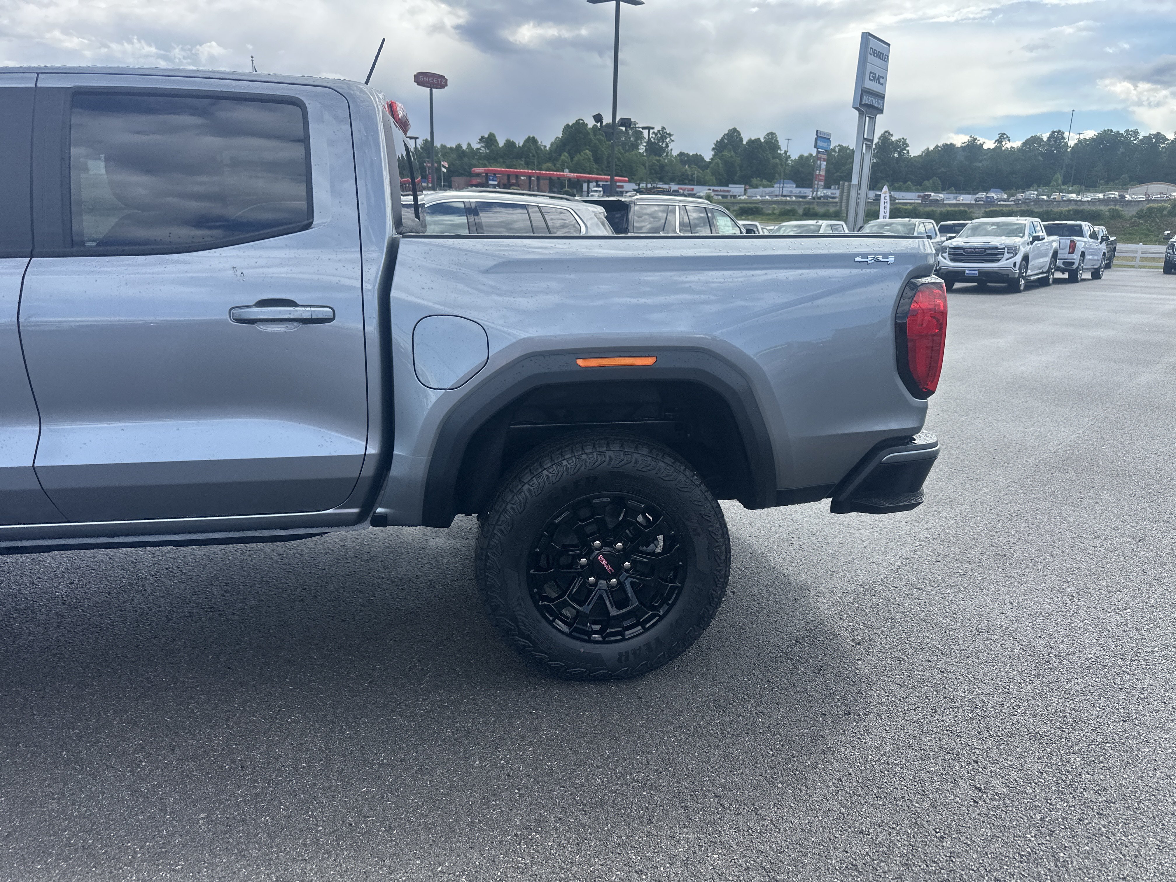 New 2026 GMC Canyon Elevation w/ Convenience Package AWD/4WD image 4