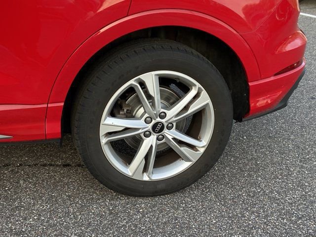 Certified 2023 Audi Q3 2.0T Premium w/ Convenience Package image 10