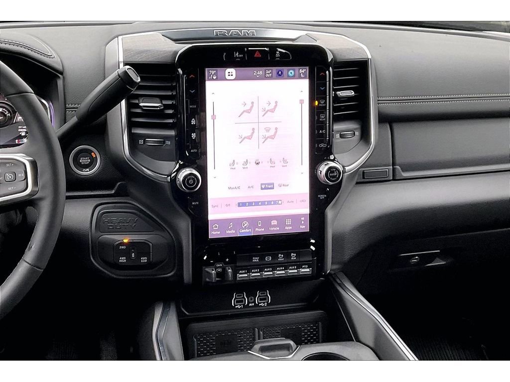 Used 2026 RAM 5500 4x4 Crew Cab w/ Laramie Trim Package image 6