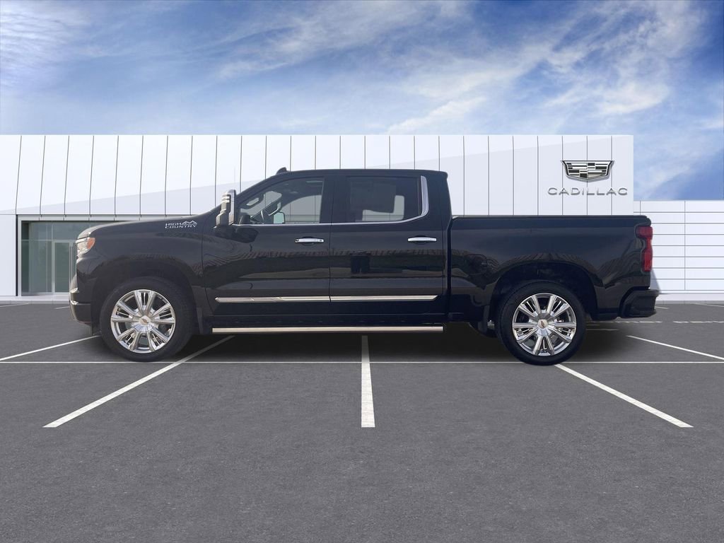 Used 2024 Chevrolet Silverado 1500 High Country w/ High Country Premium Package image 5