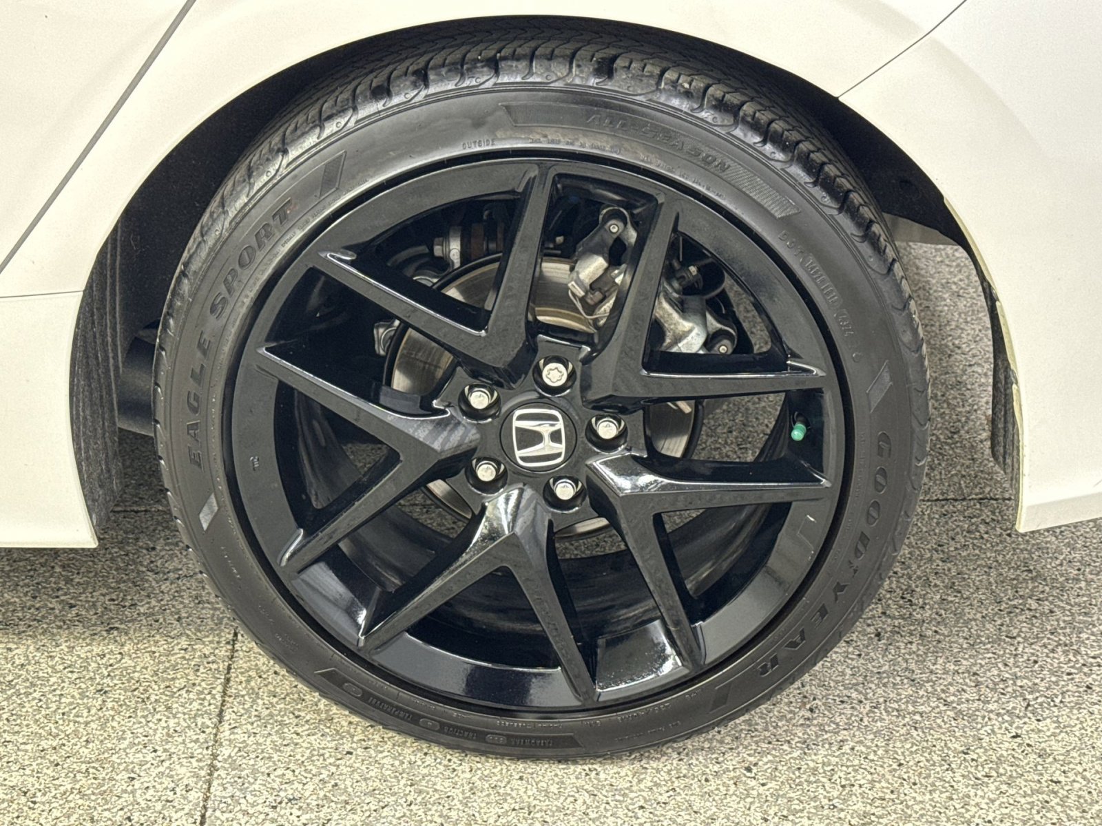 Used 2025 Honda Civic Sport image 16